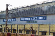 loco-shed 3